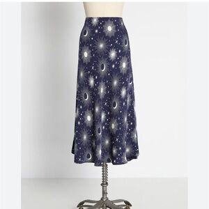Modcloth Sleek Slip Skirt in Navy Celestial